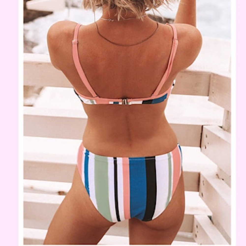 🆕 Closure Bikini Adjustable Straps Swimsuit - Picture 2 of 4